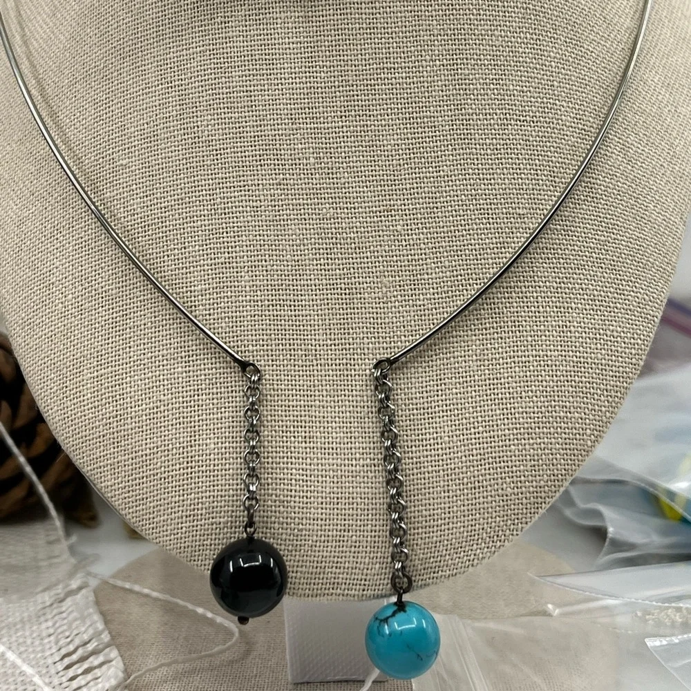 Early 2000s Stainless Steel Y-Neck Wire Collar Necklace with Turquoise